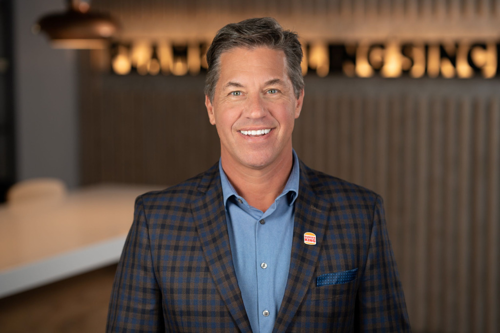 Burger King глава компании открыл прямой канал связи с гостями.jpg