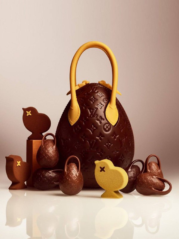 А это - шоколадная Egg Bag, мини-Egg Bag и цыплята.jpeg