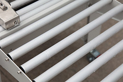 Заклейщик коробов Hualian Machinery FXJ-2550X в Екатеринбурге, фото 3